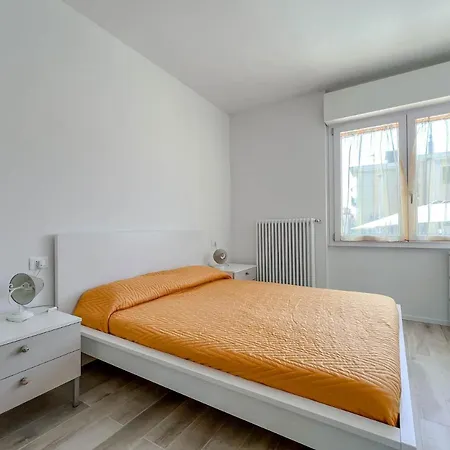 Nuovo Bilocale Con Posto Auto شقة